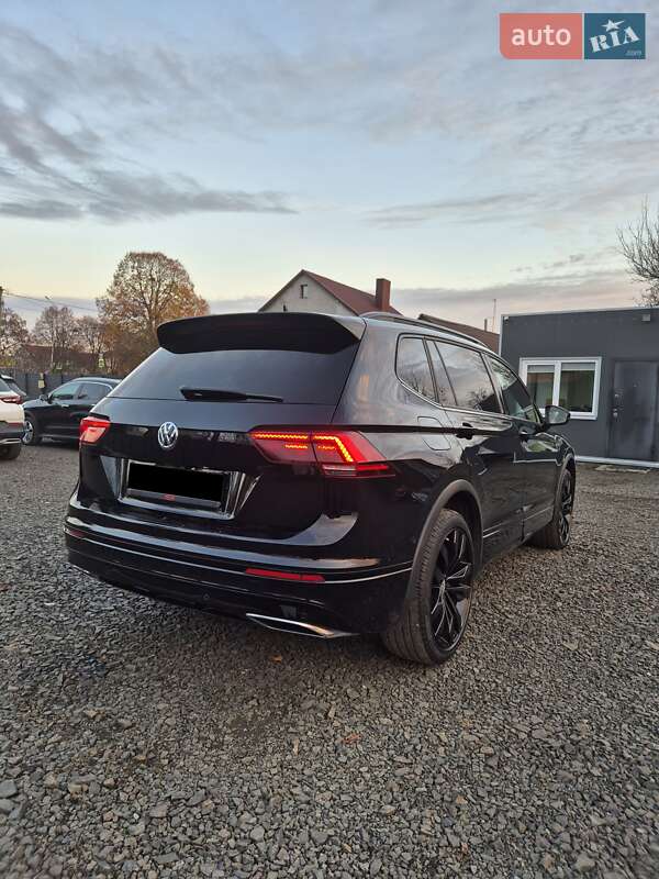 Внедорожник / Кроссовер Volkswagen Tiguan Allspace 2020 в Луцке