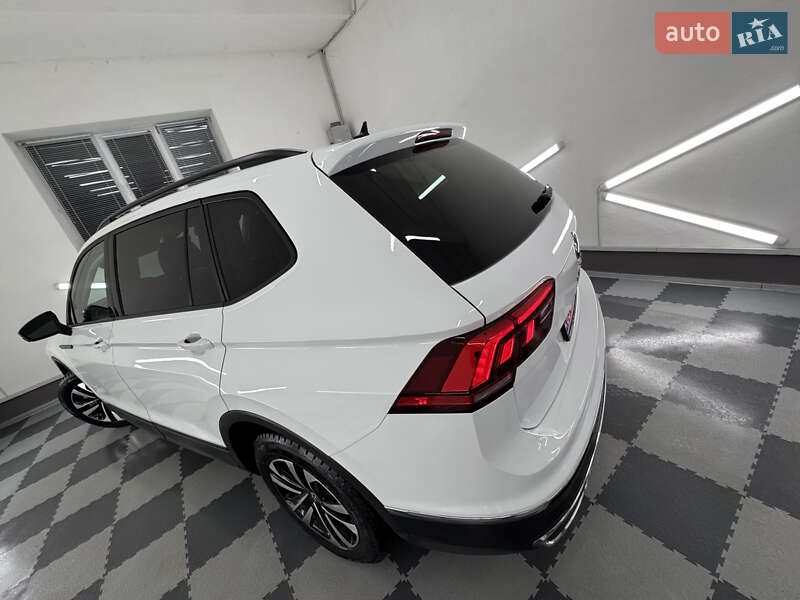 Внедорожник / Кроссовер Volkswagen Tiguan Allspace 2022 в Трускавце