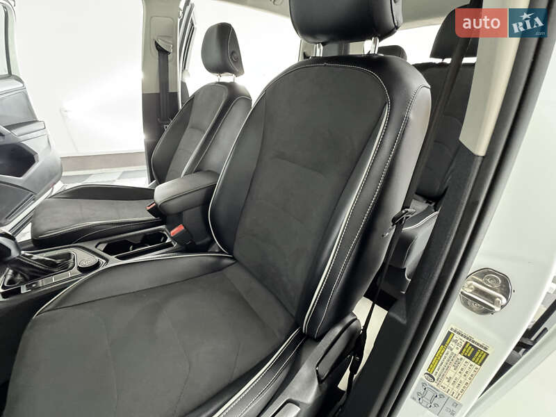 Внедорожник / Кроссовер Volkswagen Tiguan Allspace 2022 в Трускавце