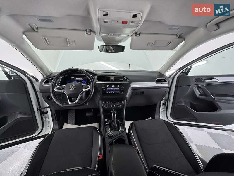 Внедорожник / Кроссовер Volkswagen Tiguan Allspace 2022 в Трускавце