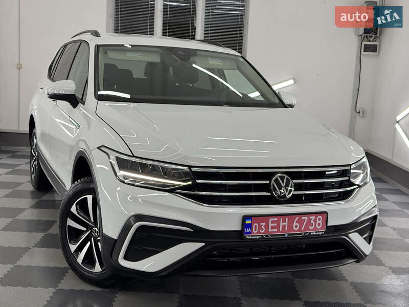 Внедорожник / Кроссовер Volkswagen Tiguan Allspace 2022 в Трускавце