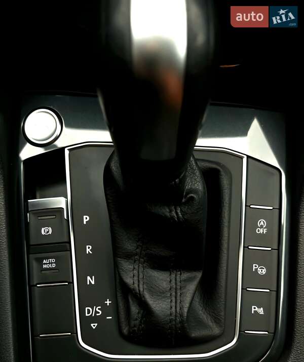 Внедорожник / Кроссовер Volkswagen Tiguan Allspace 2020 в Черновцах