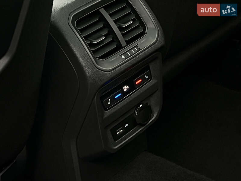 Позашляховик / Кросовер Volkswagen Tiguan Allspace 2021 в Луцьку