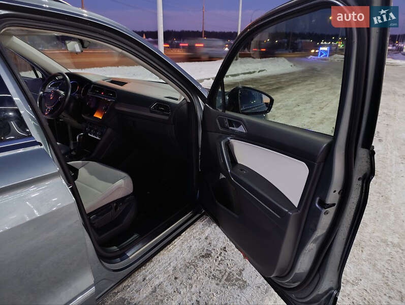 Внедорожник / Кроссовер Volkswagen Tiguan Allspace 2020 в Киеве фото 9 Внедорожник / Кроссовер Volkswagen Tiguan Allspace 2020 в Киеве