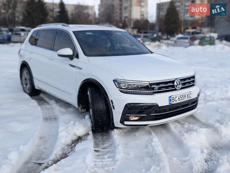 Внедорожник / Кроссовер Volkswagen Tiguan Allspace 2018 в Львове