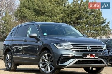 Внедорожник / Кроссовер Volkswagen Tiguan Allspace 2022 в Луцке