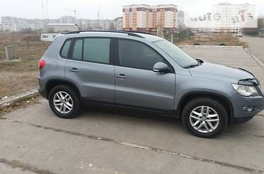 Внедорожник / Кроссовер Volkswagen Tiguan 2009 в Херсоне