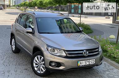 Позашляховик / Кросовер Volkswagen Tiguan 2014 в Івано-Франківську