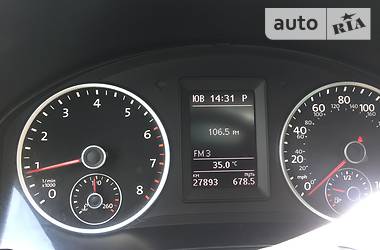 Позашляховик / Кросовер Volkswagen Tiguan 2016 в 