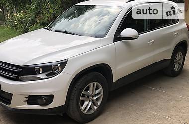 Внедорожник / Кроссовер Volkswagen Tiguan 2011 в Ильинцах