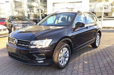 Позашляховик / Кросовер Volkswagen Tiguan 2019 в Чернівцях