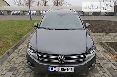 Позашляховик / Кросовер Volkswagen Tiguan 2012 в Дніпрі