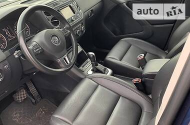 Позашляховик / Кросовер Volkswagen Tiguan 2012 в Херсоні