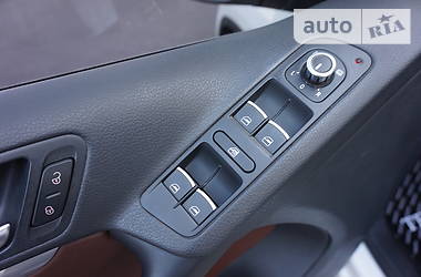 Позашляховик / Кросовер Volkswagen Tiguan 2013 в 