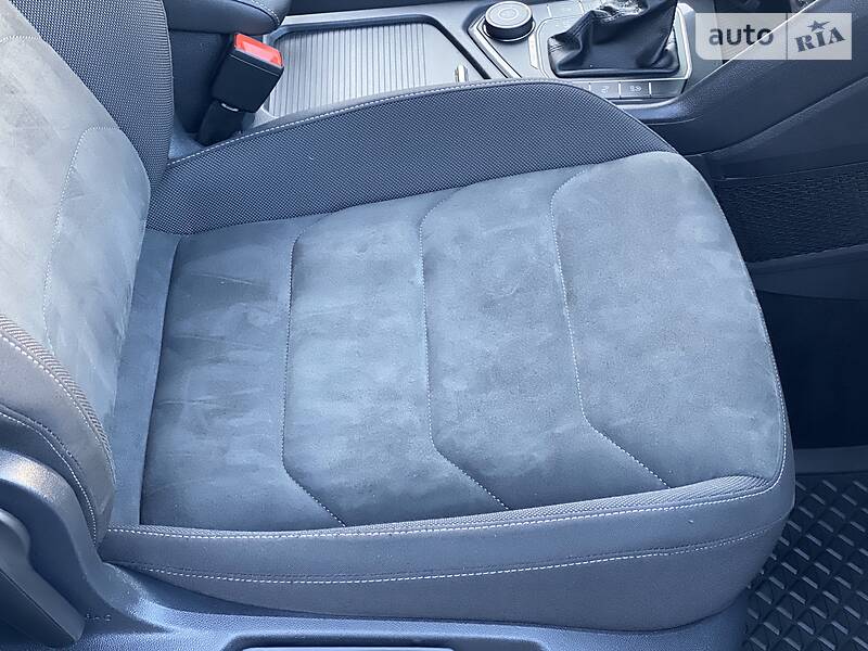 Позашляховик / Кросовер Volkswagen Tiguan 2016 в Рівному