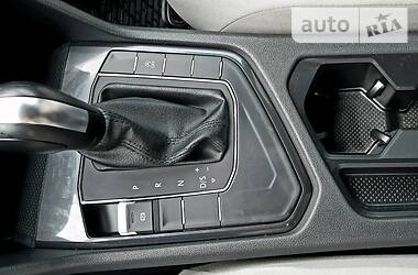 Позашляховик / Кросовер Volkswagen Tiguan 2017 в 