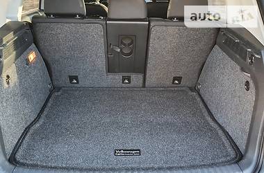 Позашляховик / Кросовер Volkswagen Tiguan 2017 в 