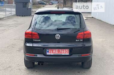 Позашляховик / Кросовер Volkswagen Tiguan 2011 в 