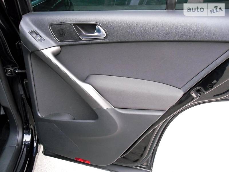 Позашляховик / Кросовер Volkswagen Tiguan 2009 в Івано-Франківську