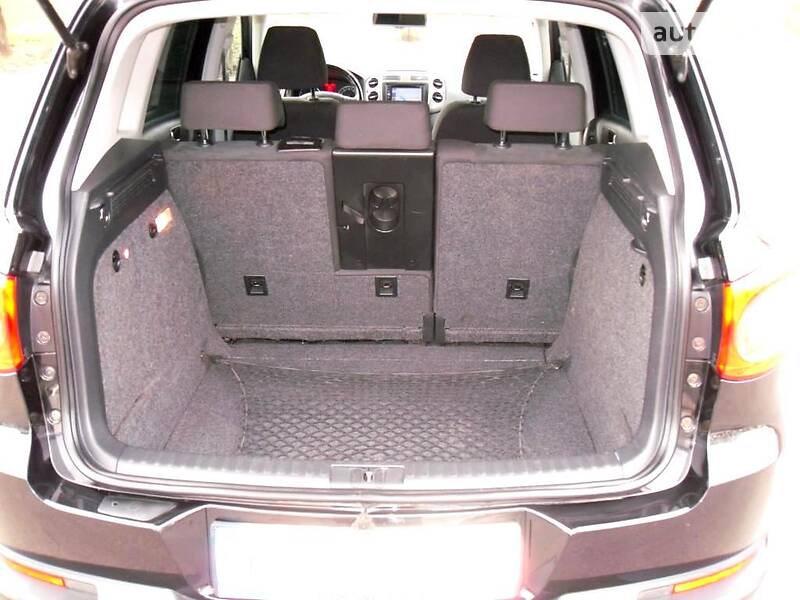 Позашляховик / Кросовер Volkswagen Tiguan 2009 в Івано-Франківську