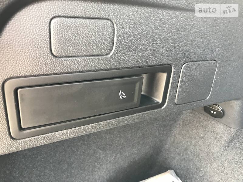 Позашляховик / Кросовер Volkswagen Tiguan 2018 в Одесі