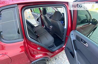 Позашляховик / Кросовер Volkswagen Tiguan 2011 в 