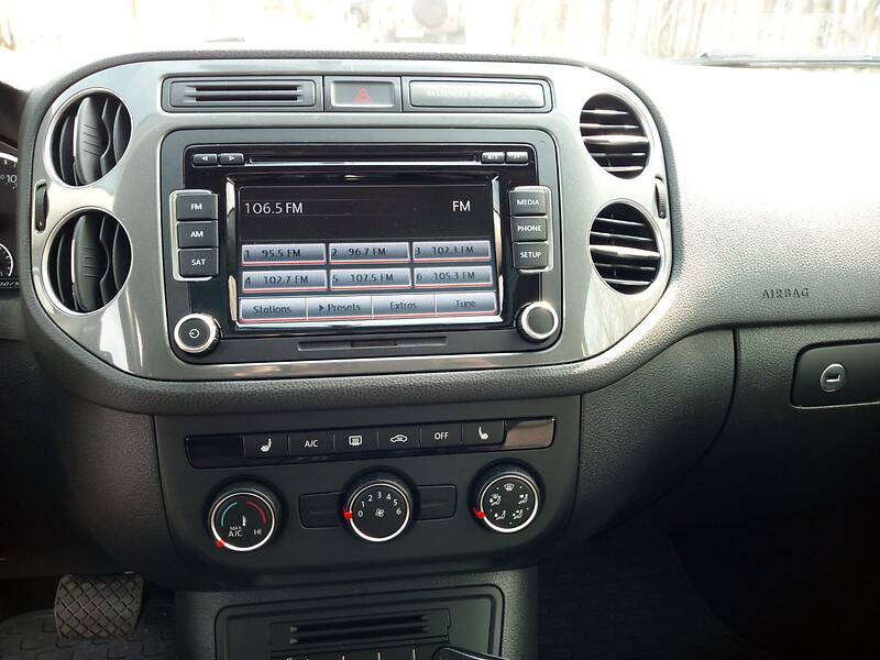 Позашляховик / Кросовер Volkswagen Tiguan 2015 в Нікополі