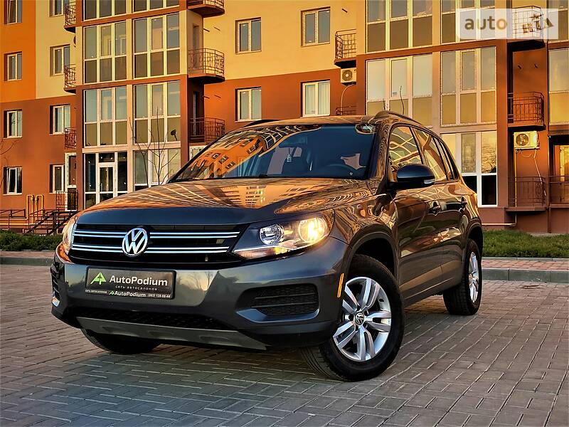 Позашляховик / Кросовер Volkswagen Tiguan 2016 в Херсоні