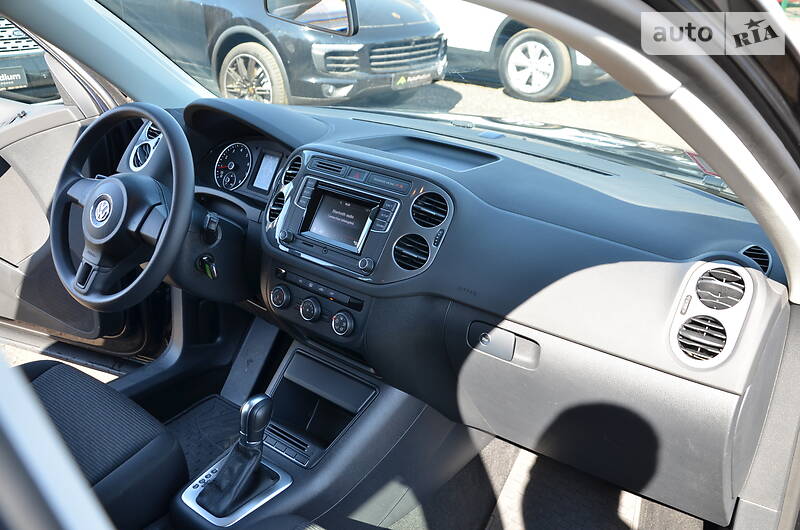 Позашляховик / Кросовер Volkswagen Tiguan 2017 в Києві