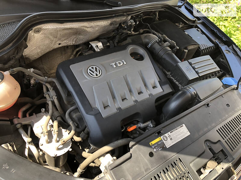 Внедорожник / Кроссовер Volkswagen Tiguan 2012 в Одессе