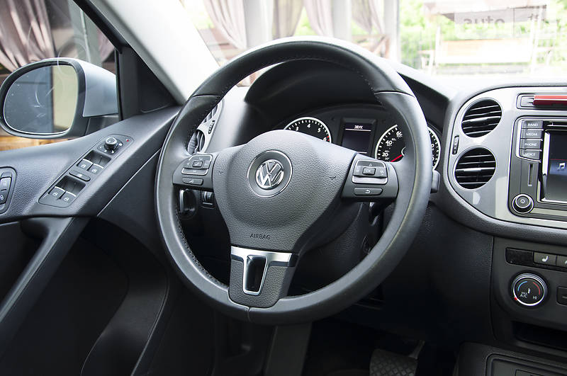 Позашляховик / Кросовер Volkswagen Tiguan 2016 в Рівному фото 69 Позашляховик / Кросовер Volkswagen Tiguan 2016 в Рівному