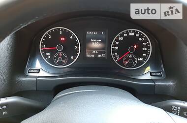 Позашляховик / Кросовер Volkswagen Tiguan 2015 в 