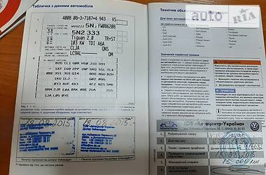 Позашляховик / Кросовер Volkswagen Tiguan 2015 в 