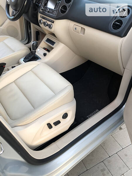 Позашляховик / Кросовер Volkswagen Tiguan 2013 в Ужгороді фото 28 Позашляховик / Кросовер Volkswagen Tiguan 2013 в Ужгороді