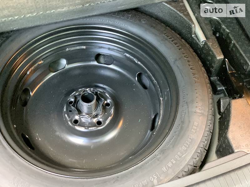 Позашляховик / Кросовер Volkswagen Tiguan 2017 в Києві