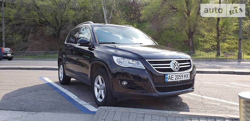 Позашляховик / Кросовер Volkswagen Tiguan 2010 в Дніпрі фото 9 Позашляховик / Кросовер Volkswagen Tiguan 2010 в Дніпрі