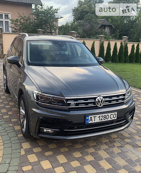 Внедорожник / Кроссовер Volkswagen Tiguan 2019 в Киеве