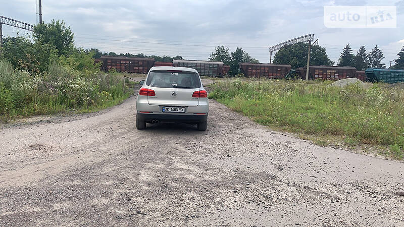 Позашляховик / Кросовер Volkswagen Tiguan 2012 в Луцьку