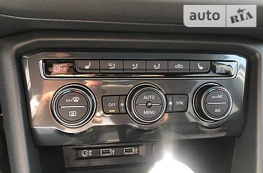 Внедорожник / Кроссовер Volkswagen Tiguan 2018 в 
