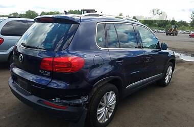 Внедорожник / Кроссовер Volkswagen Tiguan 2013 в Киеве