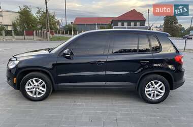 Внедорожник / Кроссовер Volkswagen Tiguan 2011 в Ивано-Франковске