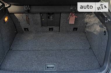 Внедорожник / Кроссовер Volkswagen Tiguan 2012 в 