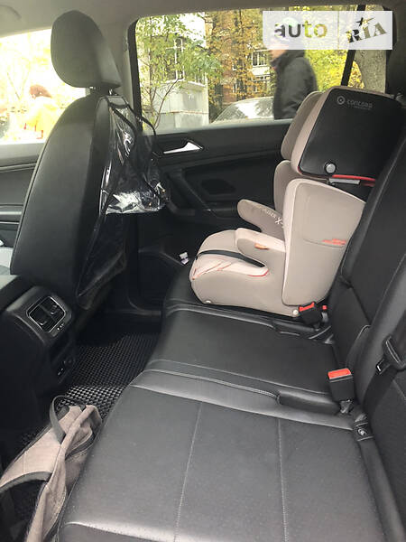 Внедорожник / Кроссовер Volkswagen Tiguan 2017 в Хмельницком фото 14 Внедорожник / Кроссовер Volkswagen Tiguan 2017 в Хмельницком