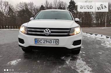 Внедорожник / Кроссовер Volkswagen Tiguan 2012 в Львове