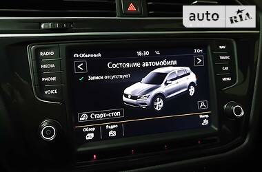 Внедорожник / Кроссовер Volkswagen Tiguan 2017 в Львове