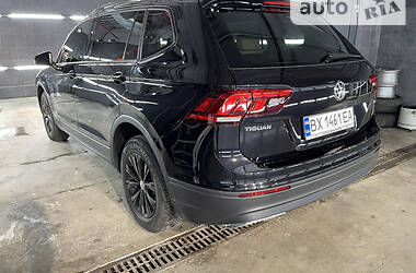 Позашляховик / Кросовер Volkswagen Tiguan 2019 в Одесі