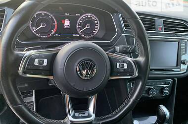 Позашляховик / Кросовер Volkswagen Tiguan 2017 в Києві