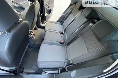 Внедорожник / Кроссовер Volkswagen Tiguan 2017 в 
