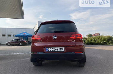 Внедорожник / Кроссовер Volkswagen Tiguan 2013 в Дрогобыче