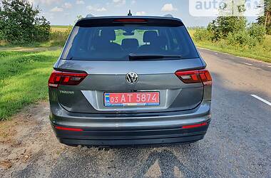 Позашляховик / Кросовер Volkswagen Tiguan 2017 в Бродах